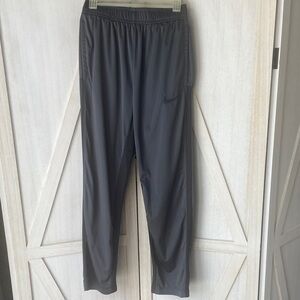 Nike Boys Dri-fit Lightweight Running pants dark gray with side detail, Size YL